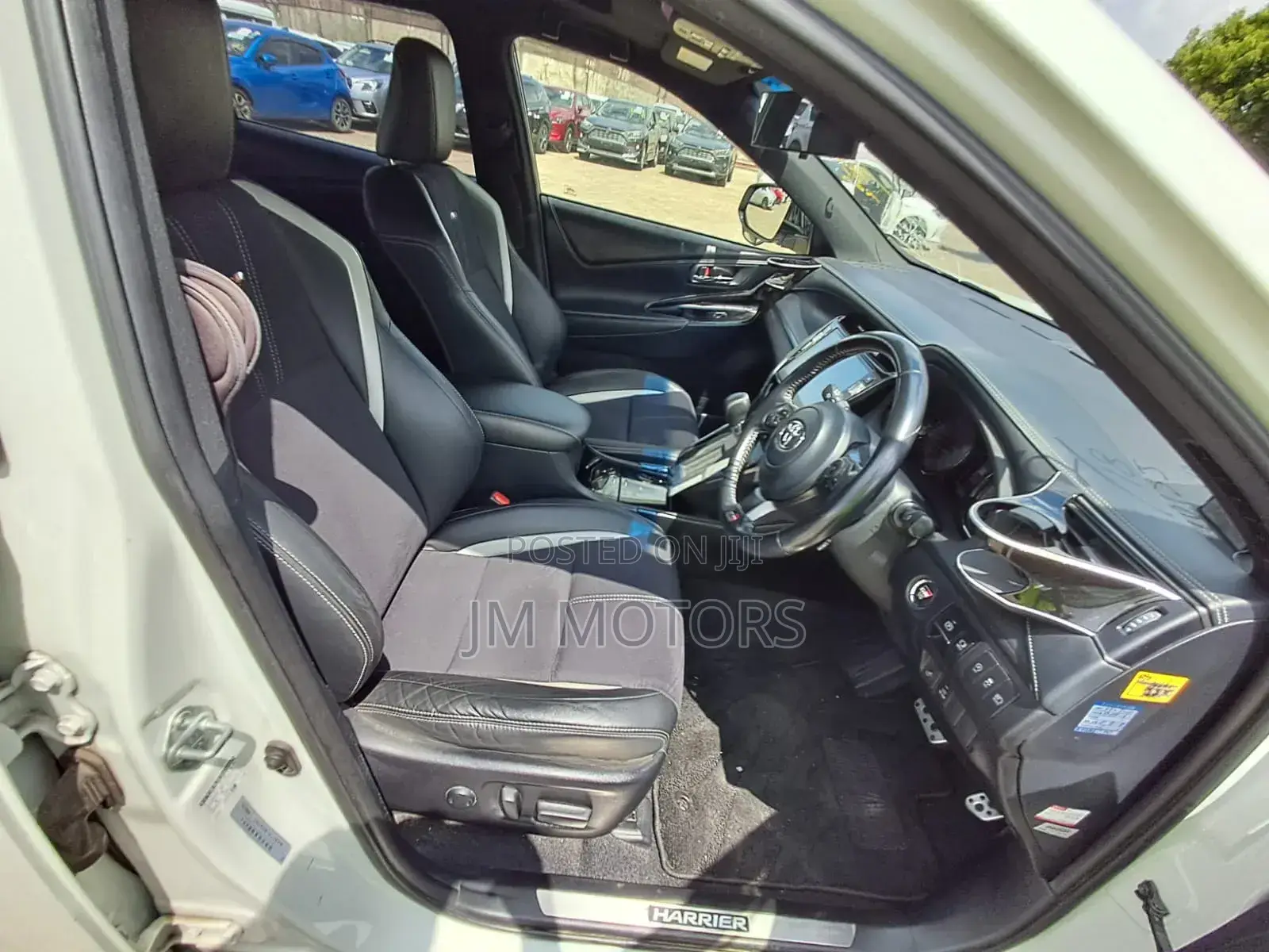 Toyota Harrier 2018 Pearl
