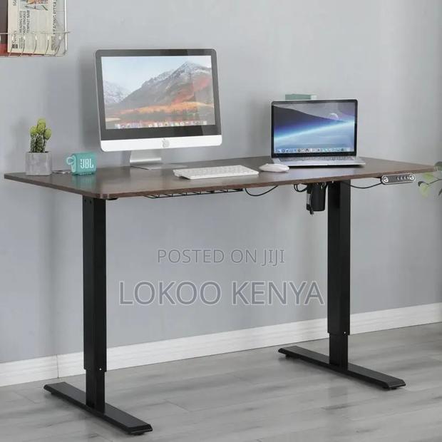 Office Desk : Electronic Up and Down Adjustable Office Desk