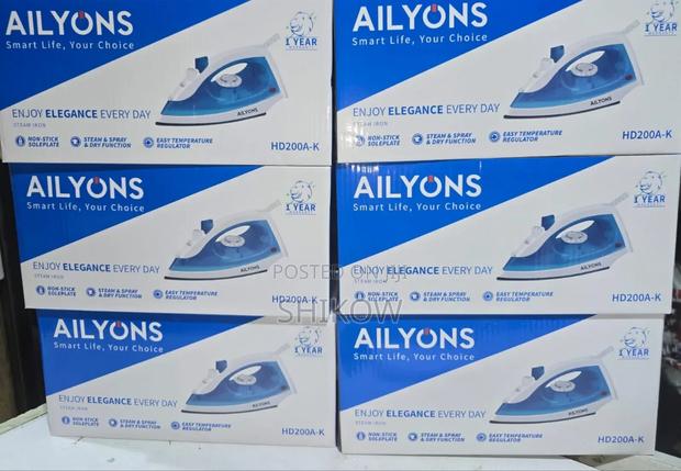 Ailyons Steam Iron Box - main view