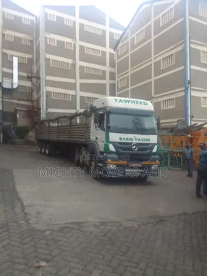 High Sided Trailer With Tarpaulin Available for Transport
