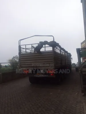 High Sided Trailer With Tarpaulin Available for Transport