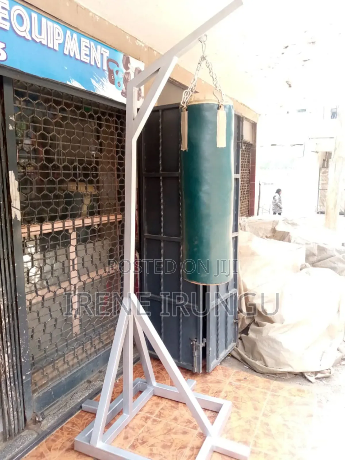 Chain Punching Bag++ Boxing Bags