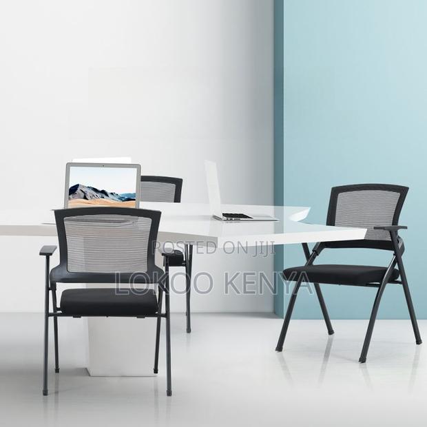 Office Chair: Foldable Conference Training Office Chair - thumbnail 4