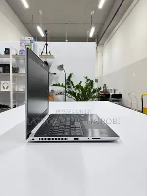Laptop HP ProBook 450 G5 8GB Intel Core I5 SSD 256GB