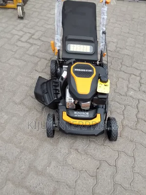 Lawnmower Machine Windsor Brand