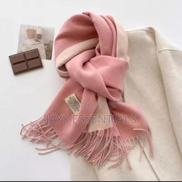 Double Sided, Soft and Warm Cashmere Scarfs - thumbnail 2
