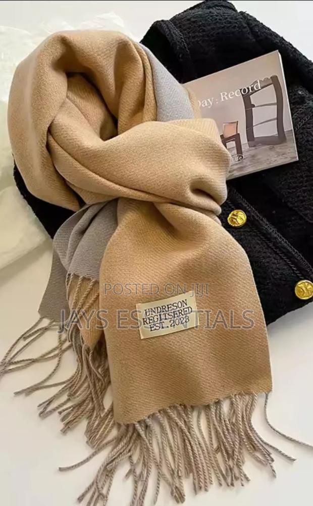 Double Sided, Soft and Warm Cashmere Scarfs - thumbnail 7