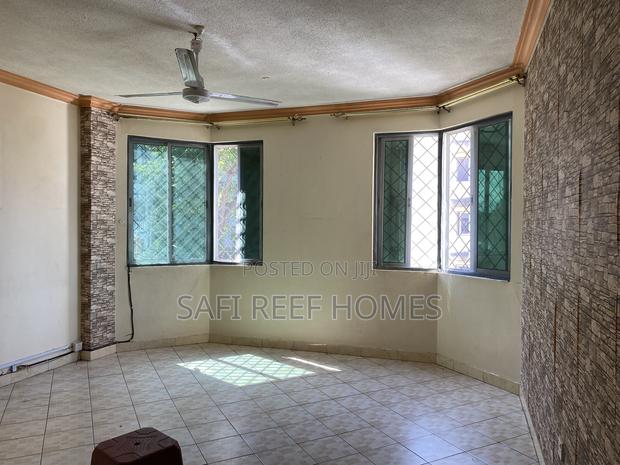 2bdrm Apartment in Tudor for rent - thumbnail 4