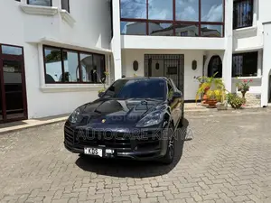 Porsche Cayenne 2019 Black