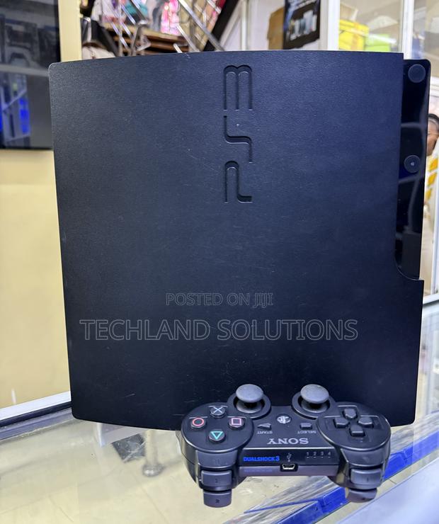 Slightly Well Used Ps3 Slim - thumbnail 3