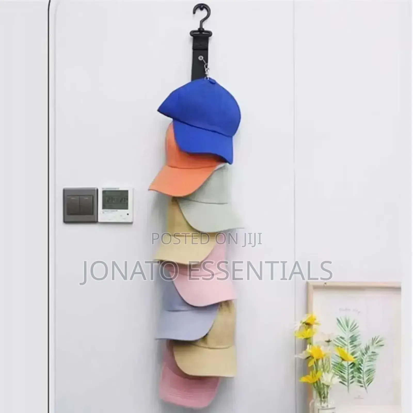 8 Clip Hats and Caps Organizer With 8 Clips