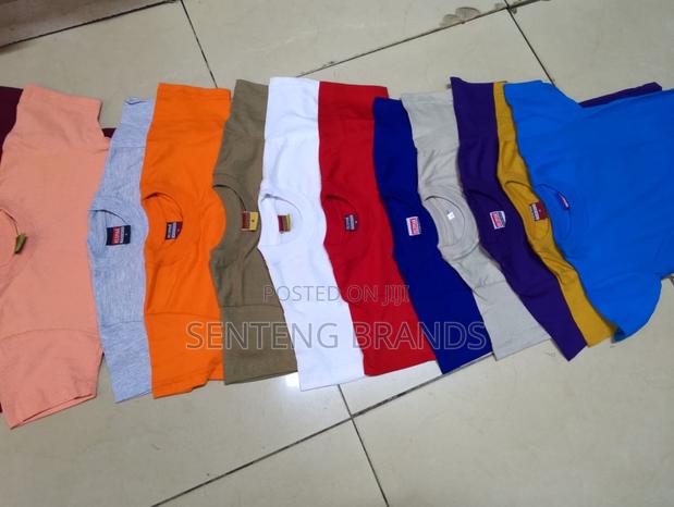 Plain Tshirts - thumbnail 3