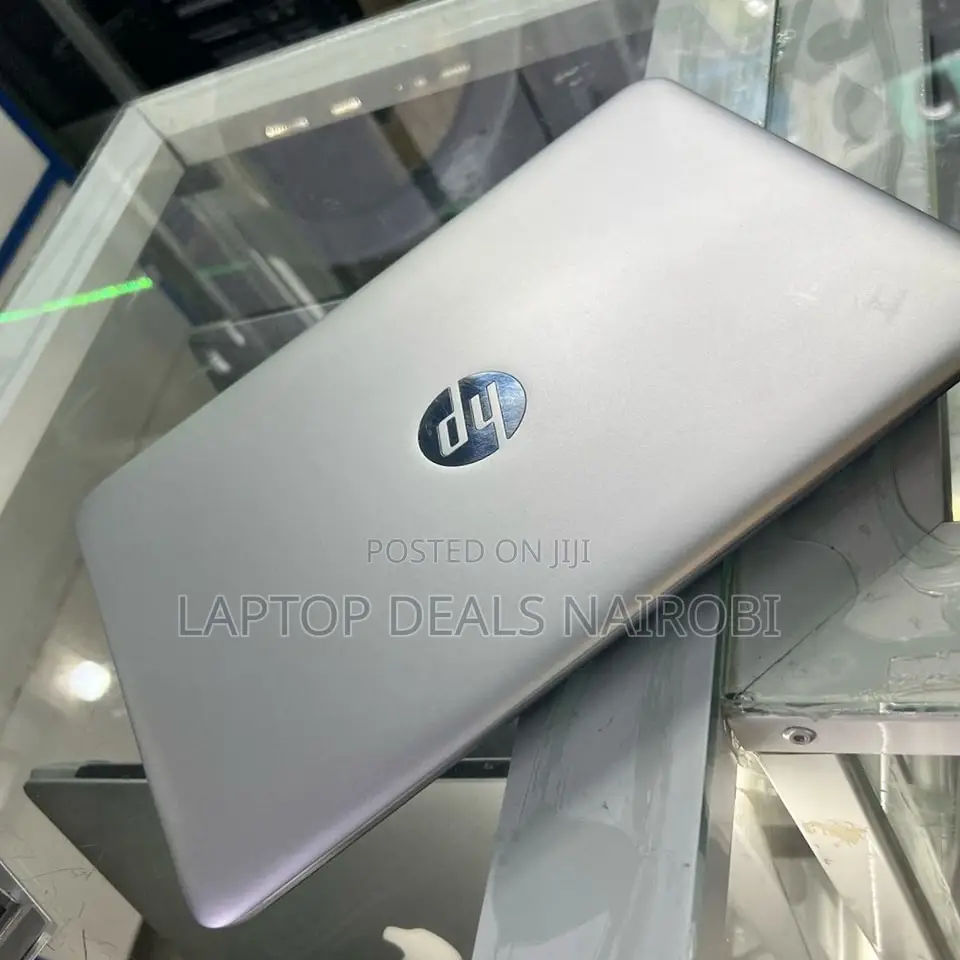 Laptop HP EliteBook 820 G3 8GB Intel Core I5 SSD 256GB