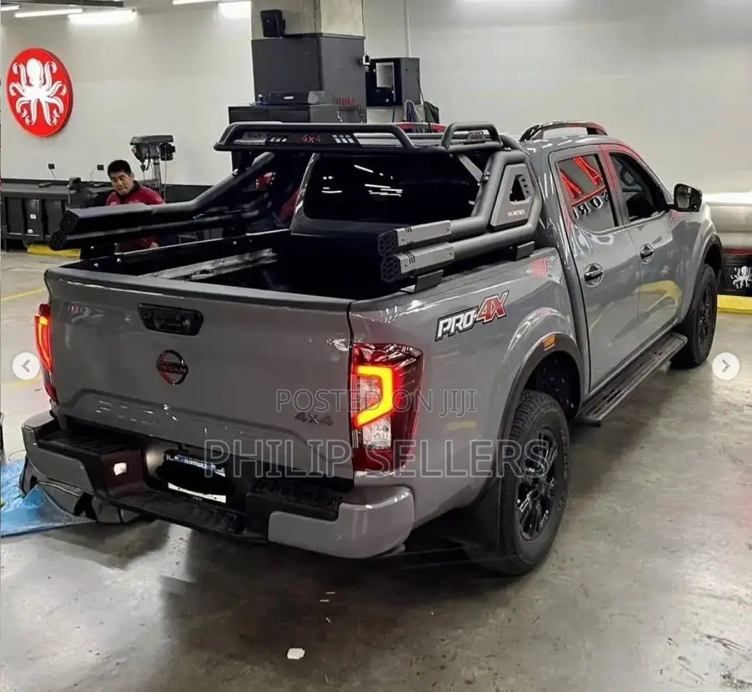 Black Stealth Rollbar With Luggage Basket.