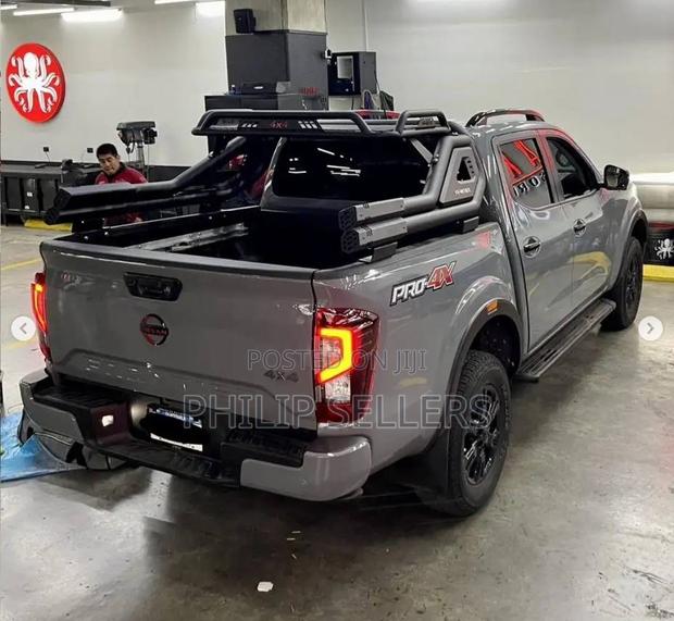 Black Stealth Rollbar With Luggage Basket. - thumbnail 7