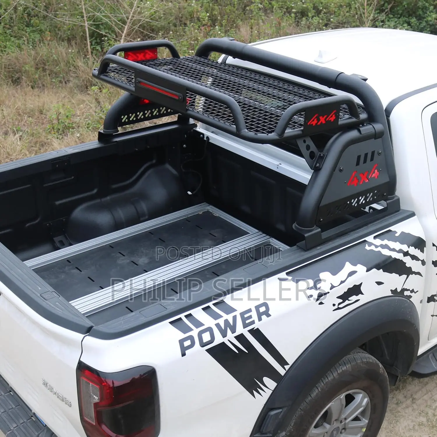 Black Roll Bar With Cargo Basket