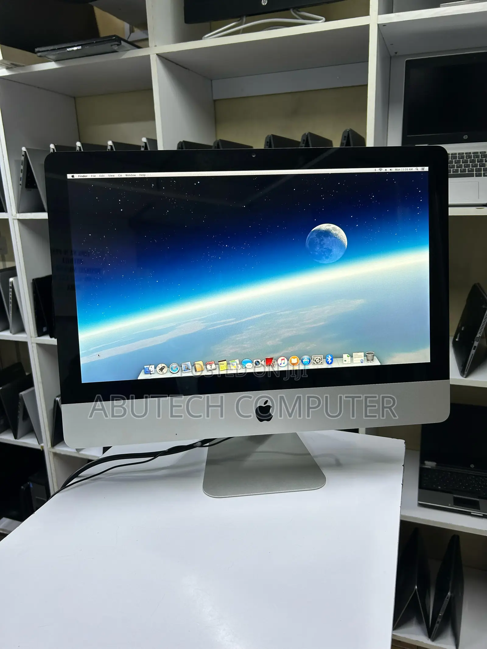 Desktop Computer Apple iMac 8GB Intel Core I5 SSD 256GB