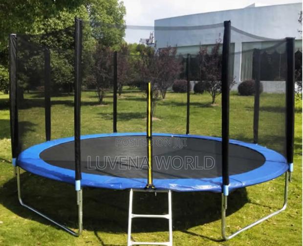 12fit Trampoline - main view