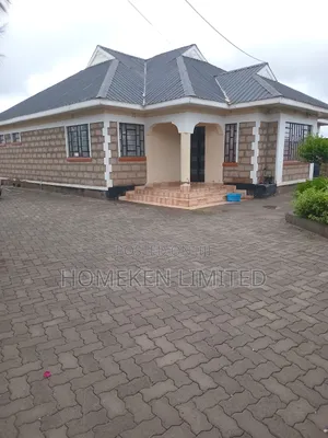 3bdrm Bungalow in Kitengela for sale
