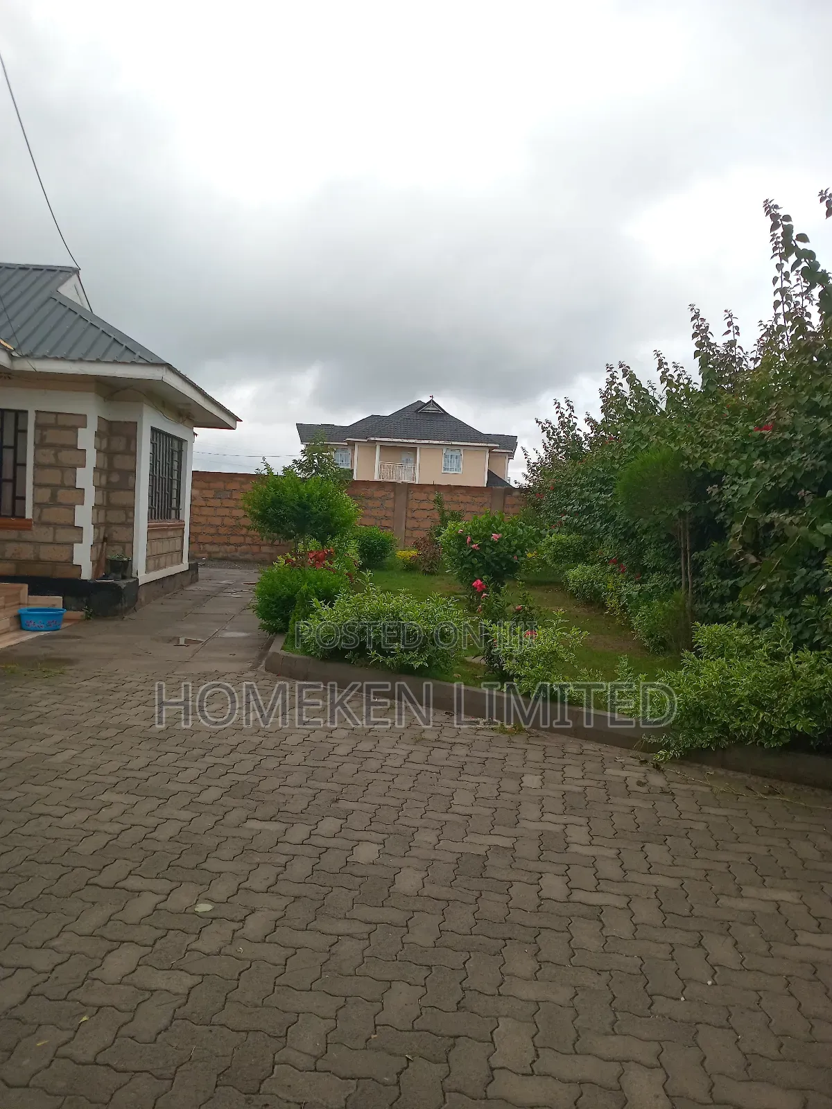 3bdrm Bungalow in Kitengela for sale