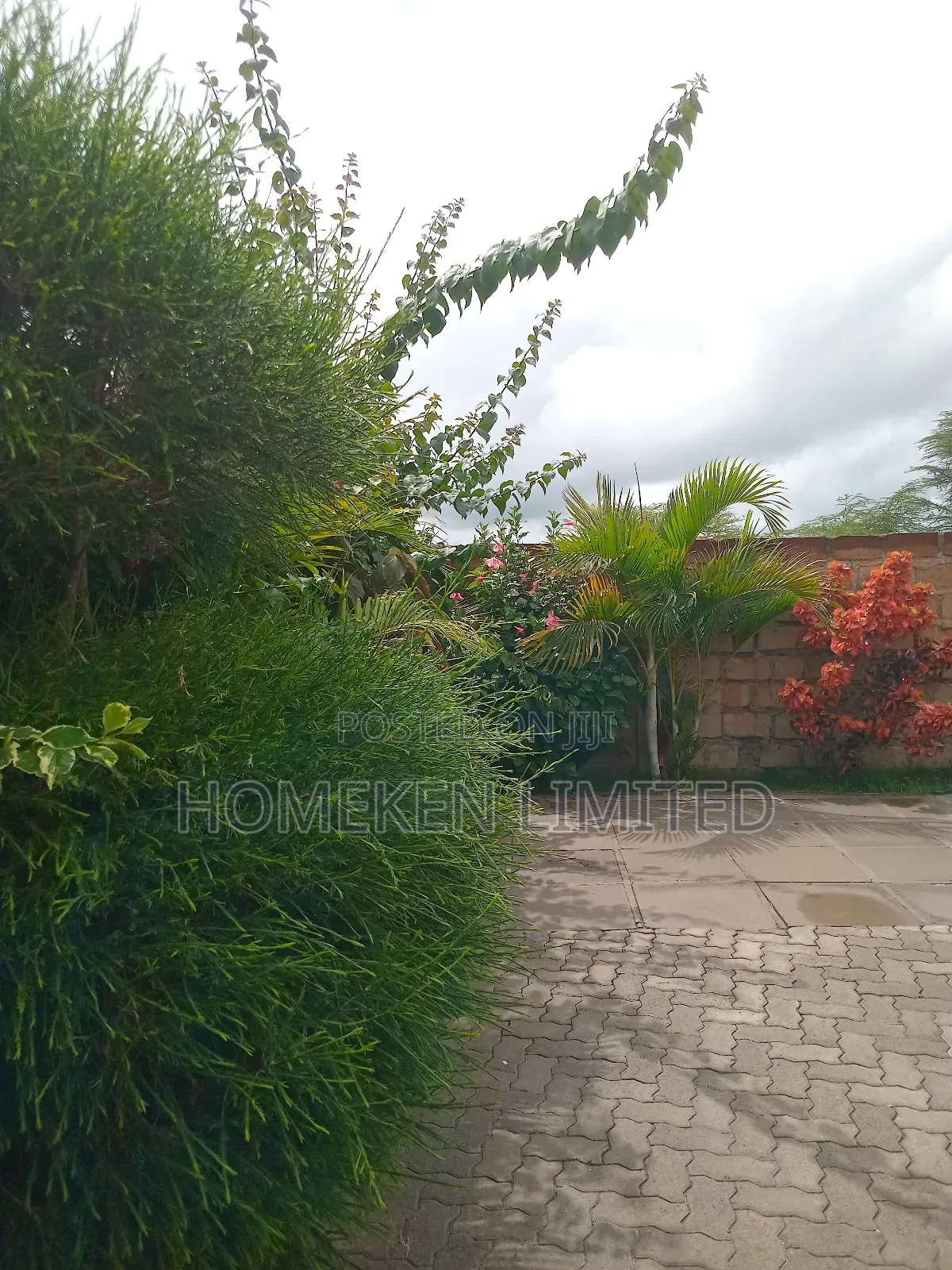 3bdrm Bungalow in Kitengela for sale