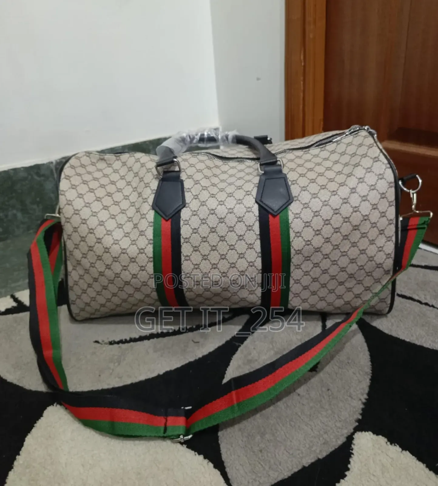 High Quality Vintage Duffle/Travel Bag