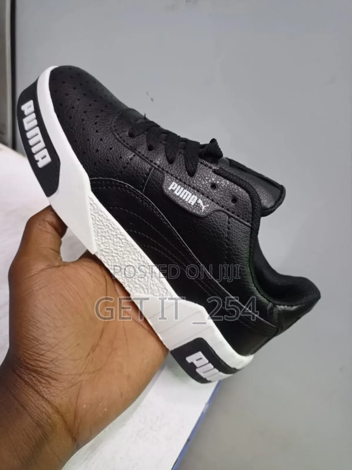 *Puma Cali Now Available* Size :37 _42