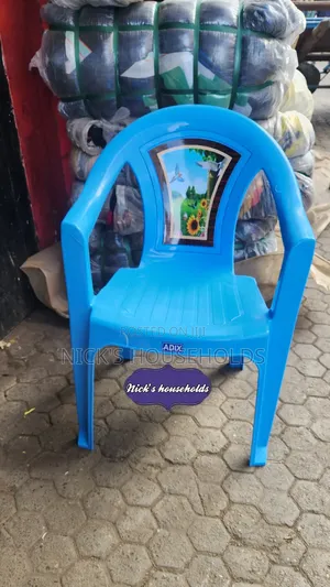 Adix Plastic Chair, Plastic Chairs With a Flower Theme