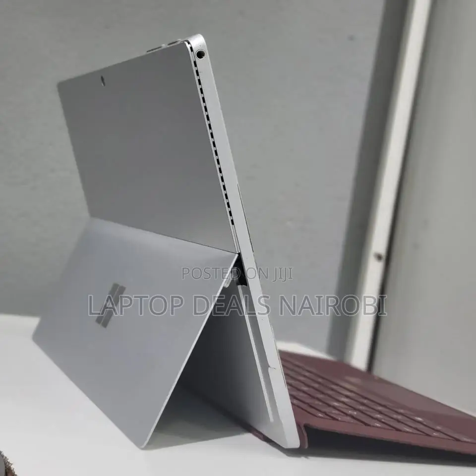 New Laptop Microsoft Surface Pro 4 8GB Intel Core I5 SSD 256GB