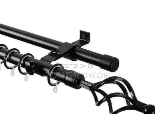 Non Rusty Black Easy to Clean Adjustable Curtain Rods