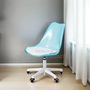 Transparent Eames Office Seat