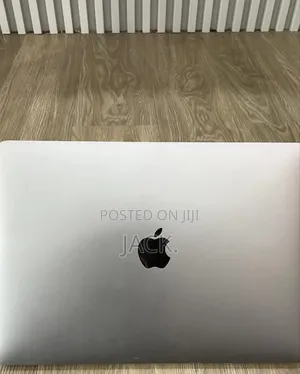 Laptop Apple MacBook Pro 2021 M1 8GB Apple M1 SSD 512GB