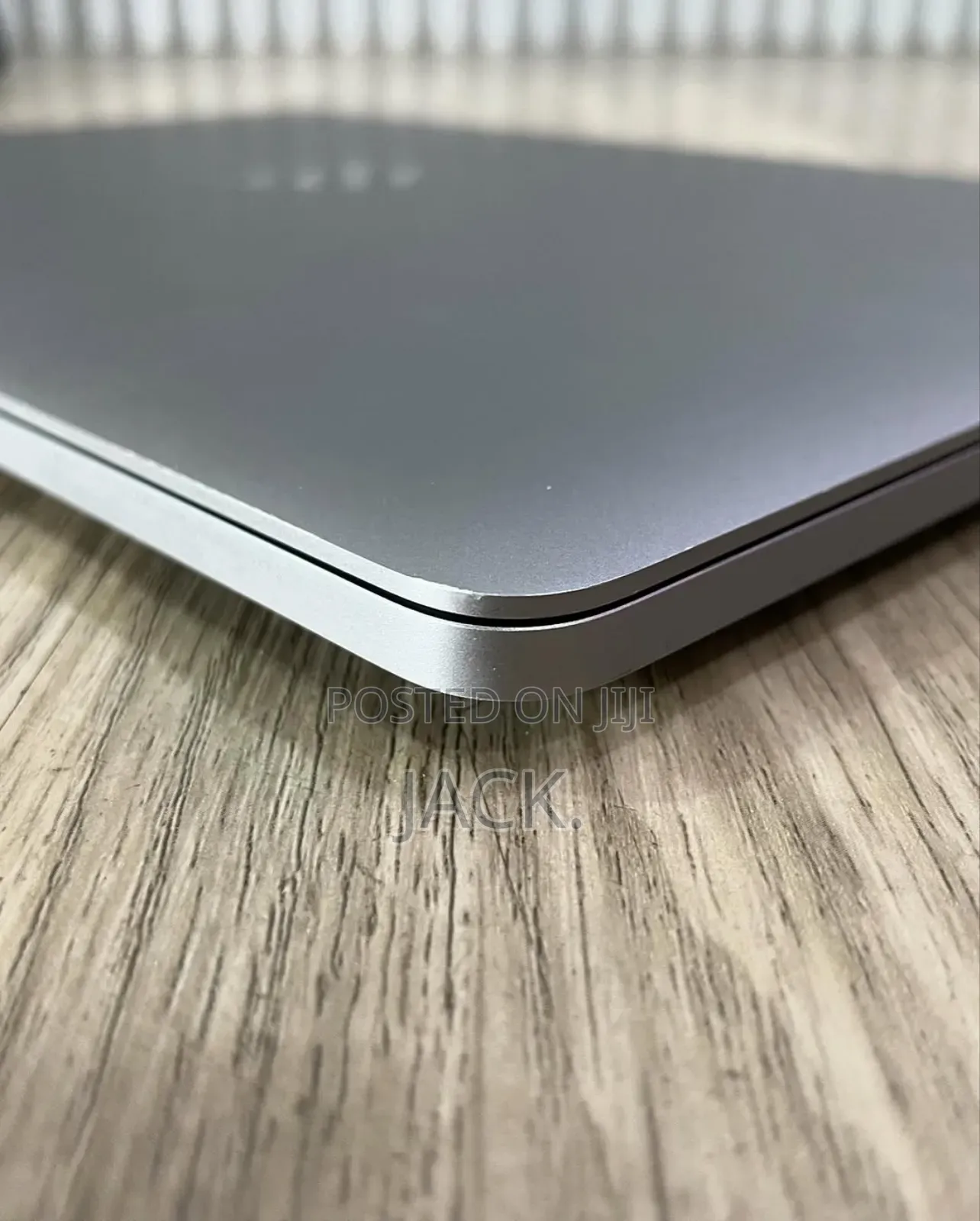 Laptop Apple MacBook Pro 2021 M1 8GB Apple M1 SSD 512GB
