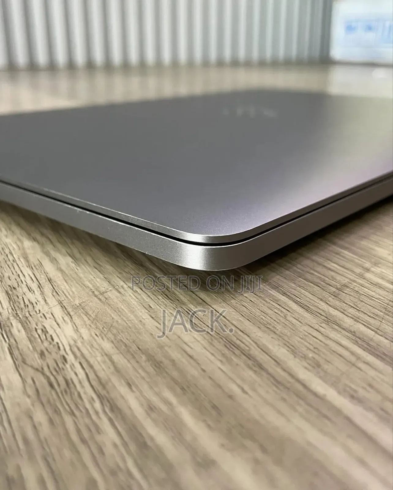 Laptop Apple MacBook Pro 2021 M1 8GB Apple M1 SSD 512GB