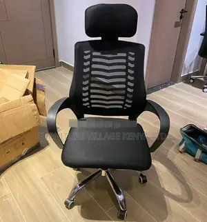 Office Chairs: Headrest Simple Lift Chair for Office