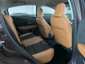 Honda Vezel 1.5 Hybrid 2WD 2019 Purple