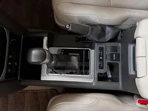 Toyota Land Cruiser Prado 2.8 2019 White
