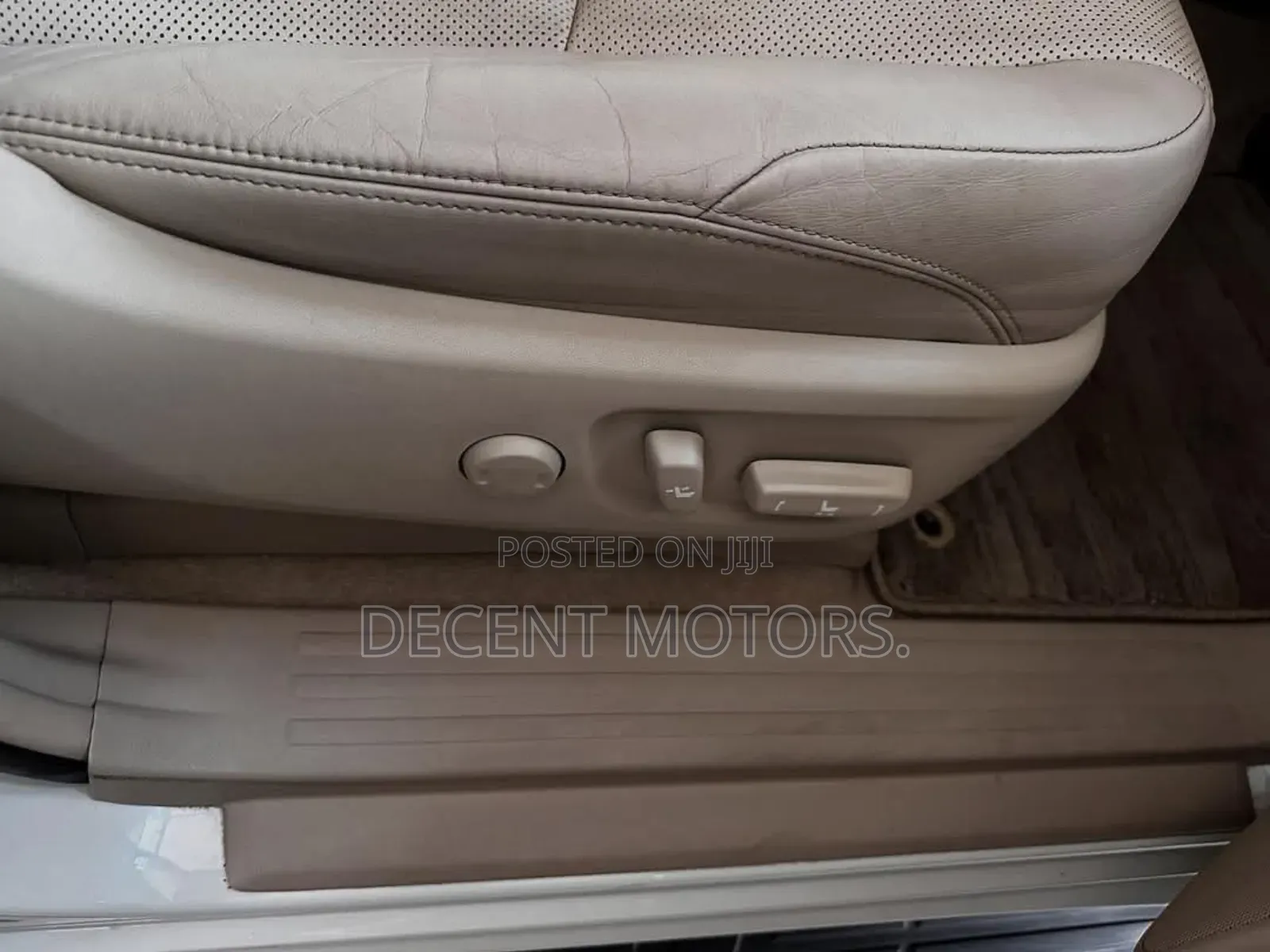 Toyota Land Cruiser Prado 2.8 2019 White