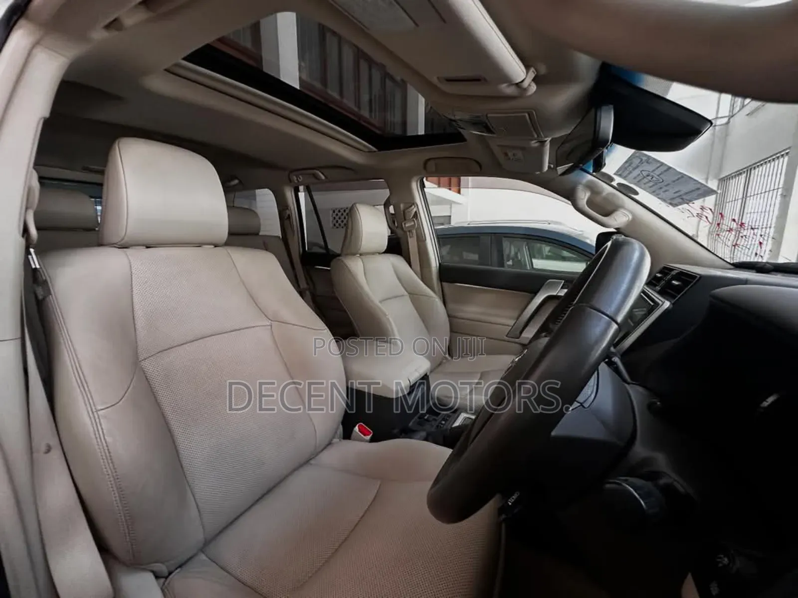 Toyota Land Cruiser Prado 2.8 2019 White