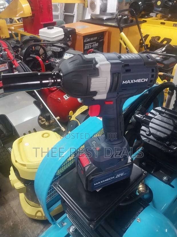 1⁄2" Drive Impact Wrench