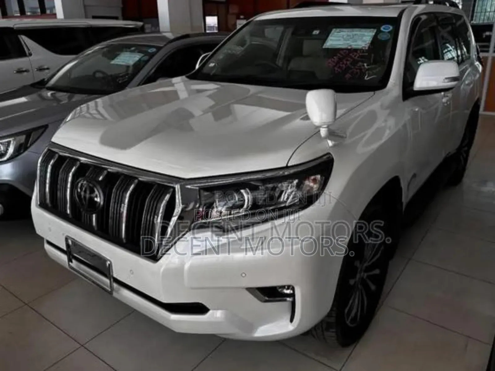 Toyota Land Cruiser Prado 2.8 2019 White