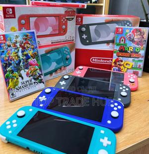 Nintendo Switch Lite - thumbnail 2