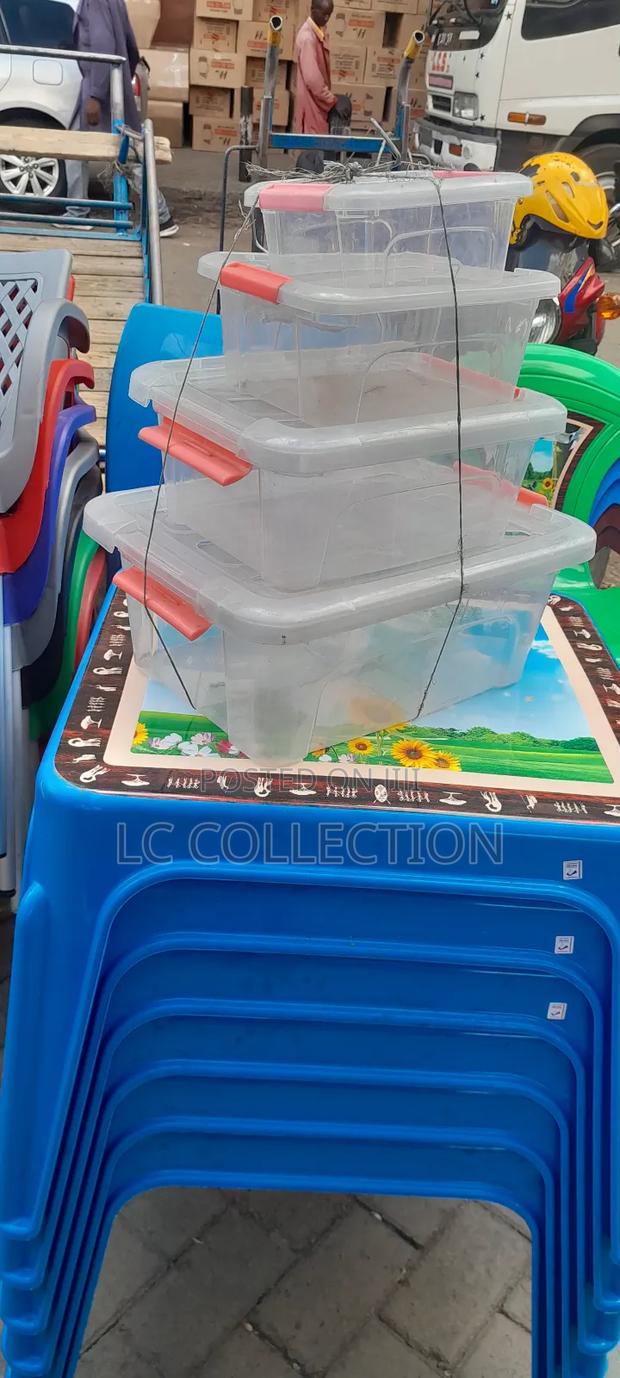 Set of Storage Containers - main view