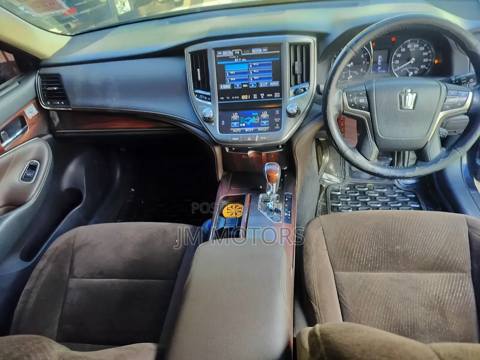 Toyota Crown 2015 Black
