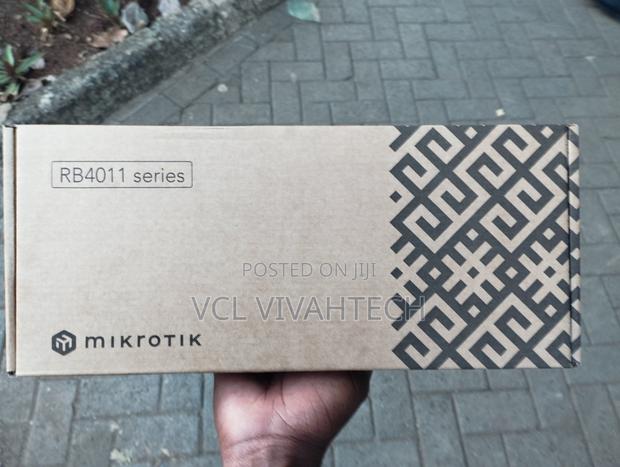 Mikrotik Rb4011igs+Rm Gigabit Router