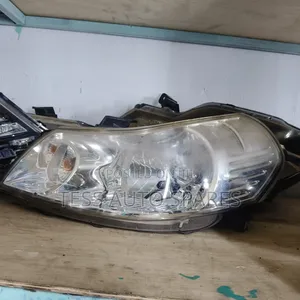 Suzuki Sx4 Headlight Non Xenon