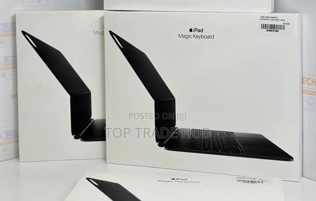 Apple Magic Keyboard 13 Inch M4