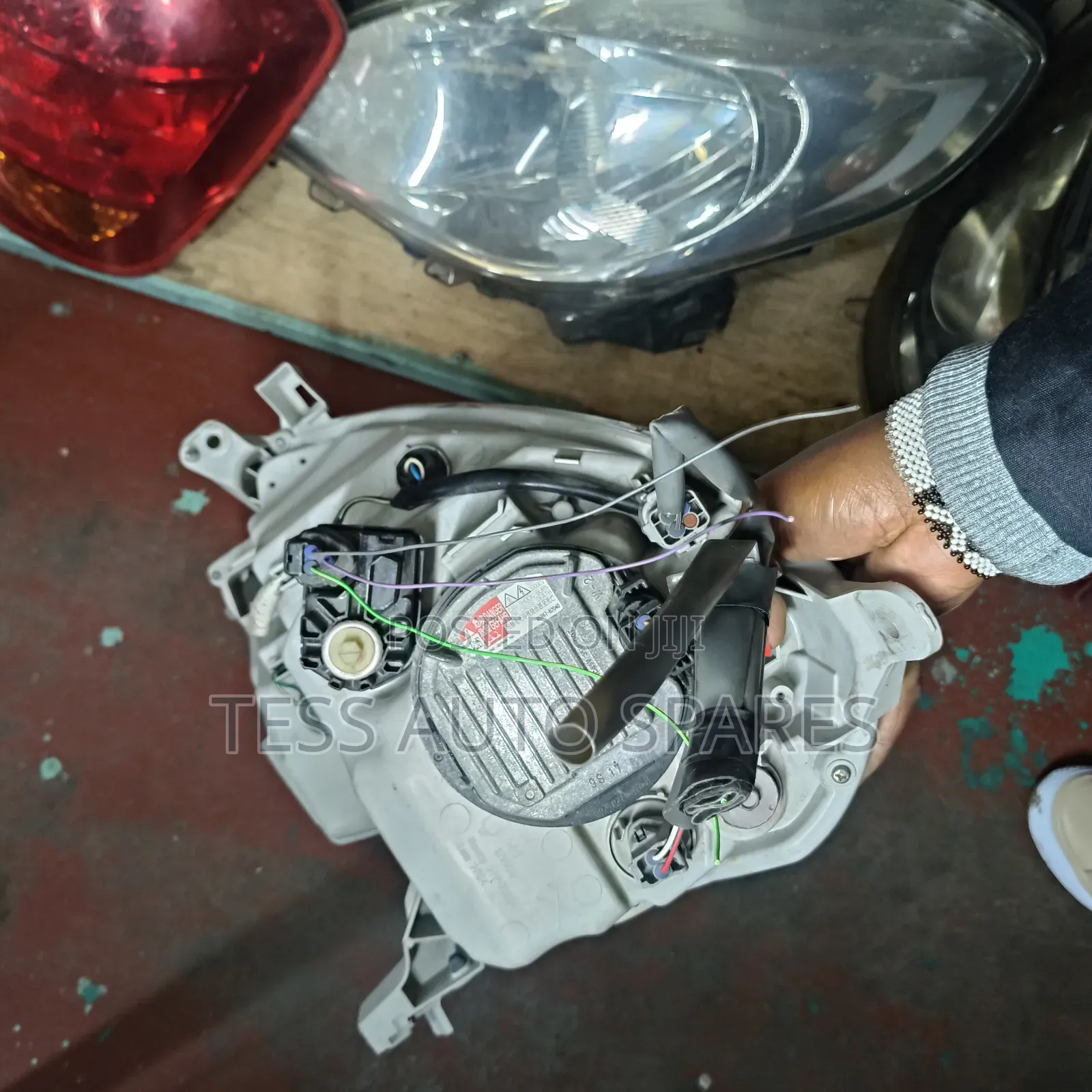 Passo 2015 Xenon Headlight
