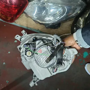 Passo 2015 Xenon Headlight