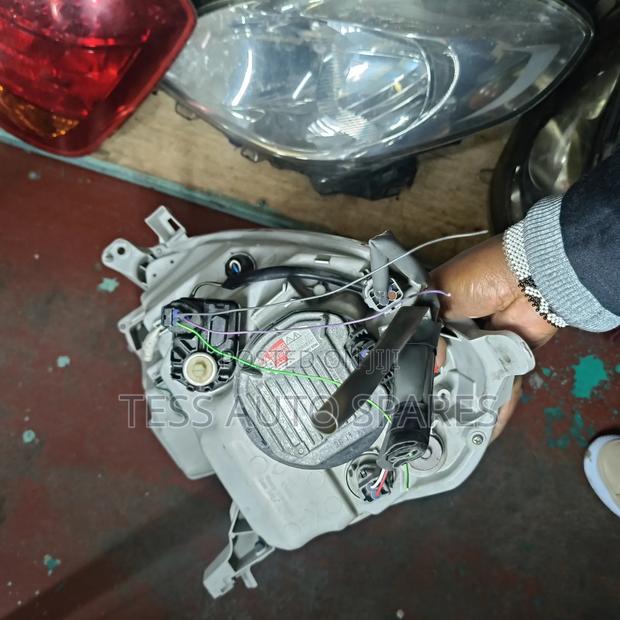 Passo 2015 Xenon Headlight - thumbnail 2